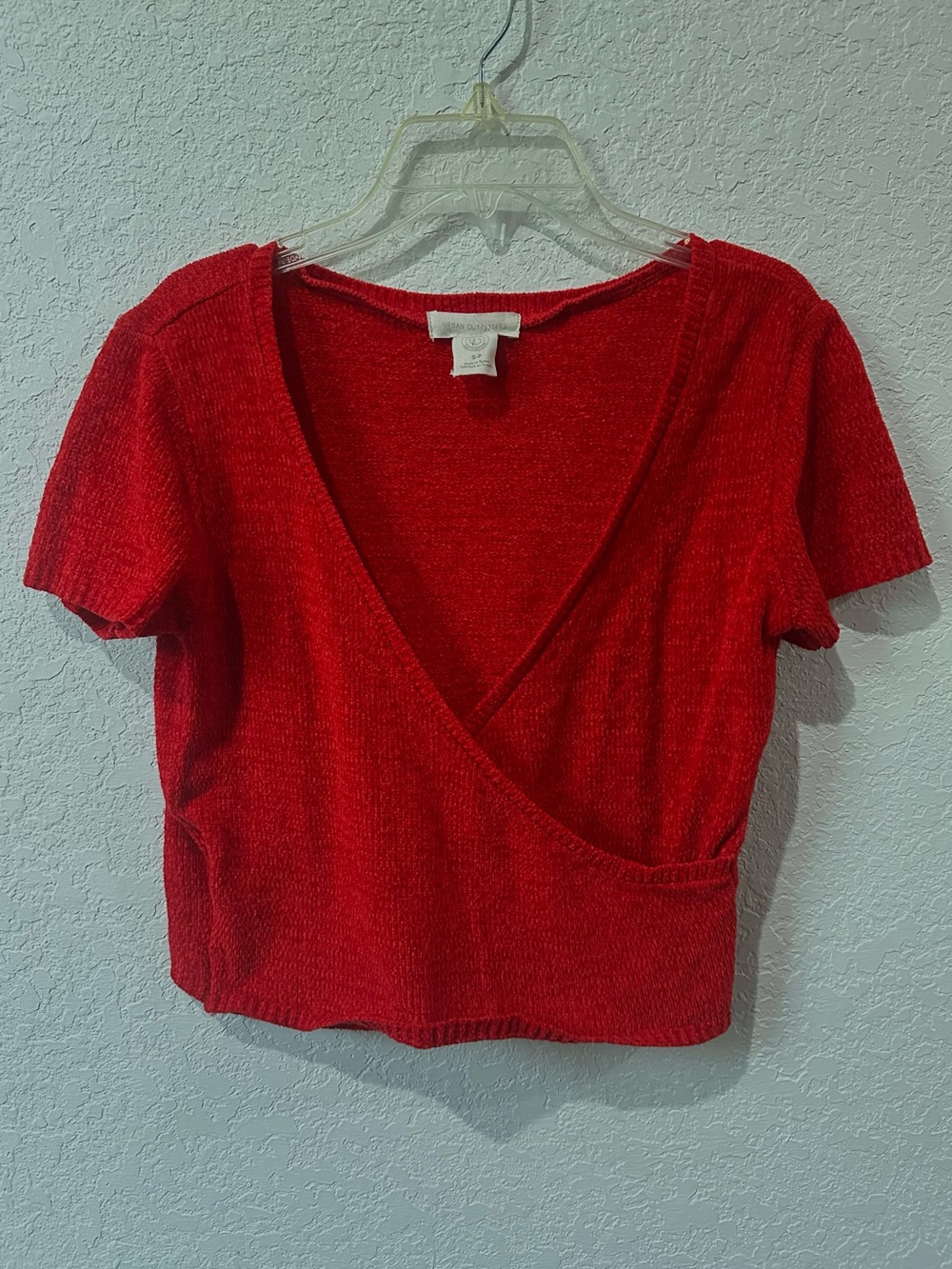 ❗️ Urban Outfitters Red V-Neck Faux Wrap Knit Cropped Top Size Small P